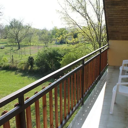 Sungarden Apartman 公寓 *
