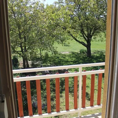 Sungarden Apartman 巴拉通雷勒